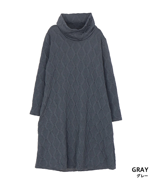 ダイヤ柄切替オフタートルチュニック 06-2931