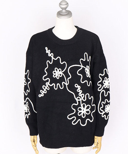 極美品✨OHGA　マーガレットニット　立体フラワー　刺繍　ブラック　即完売品 極美品✨OHGA マーガレットニット 立体フラワー 刺繍 ブラック 即完売