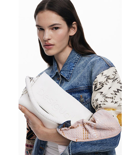 Desigual 3Dロゴショルダーバッグ 25SAXPBI|40代 50代 からの Desigual 3Dロゴショルダーバッグ 25SAXPBI|40代 50代 からの