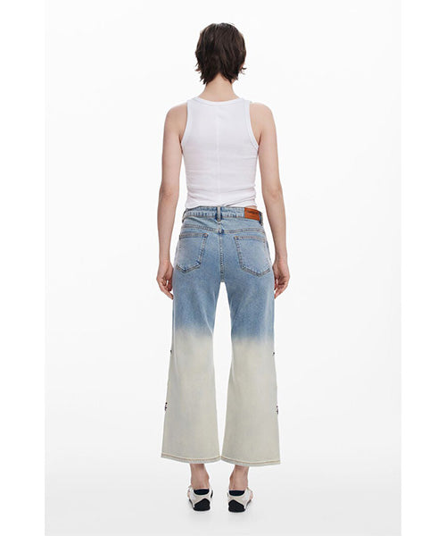 Desigual フラワークロップドジーンズ 25SWDD01｜40代 50代 から