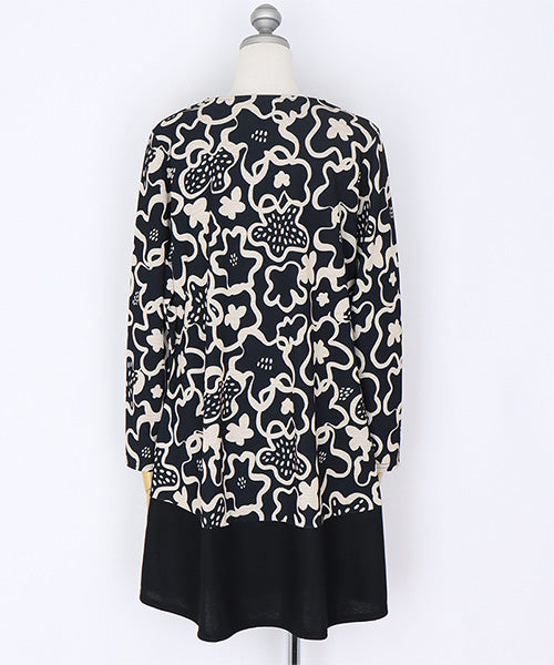 グラフィック花プリント裾切替長袖チュニック 26-0149