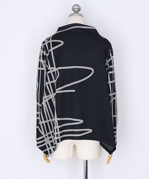 アートラインプリント変形長袖カットソー 26-0162