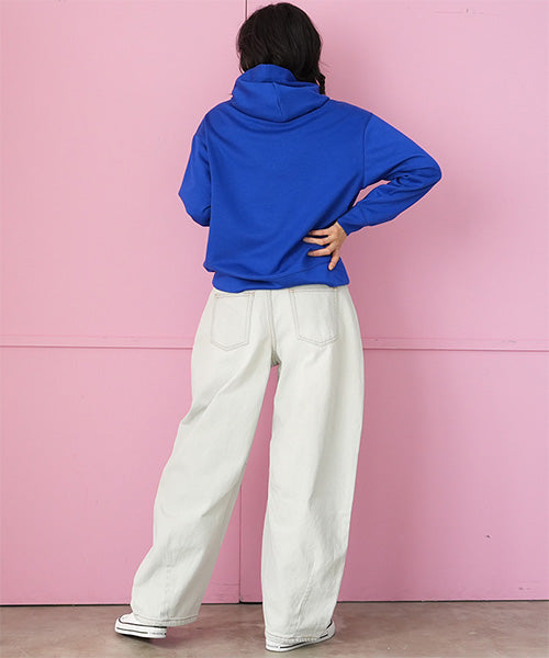 ストレッチ素材英字刺繍オーバーサイズパーカー 36-1812