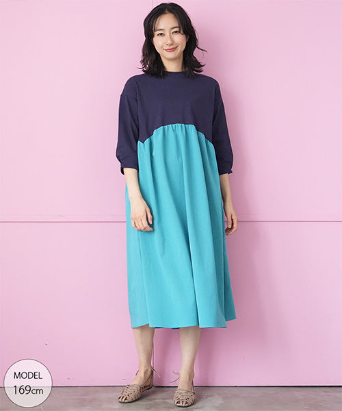 MAX&Co. バイカラープリーツワンピース　ゆったり　リゾートにも MAX&Co. バイカラープリーツワンピース ゆったり リゾートにも 【公式