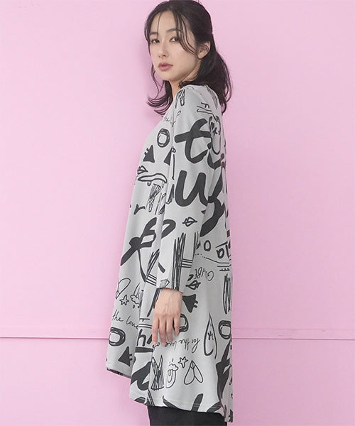手書き風英字アート柄長袖カットソーチュニック 46-0316