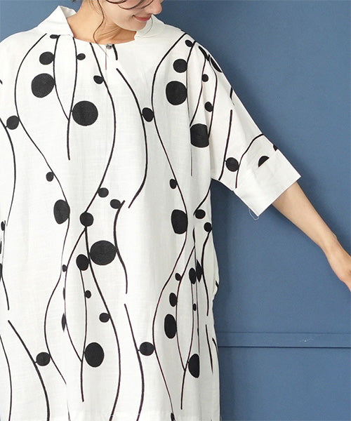 綿100％カーブ×ドット刺繍丸襟ドルマンスリーブ半袖チュニックブラウス 50-0090