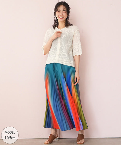 綿100％刺繍5分袖Vネックスカラップ前開きワイドショート丈ブラウス 52-0010