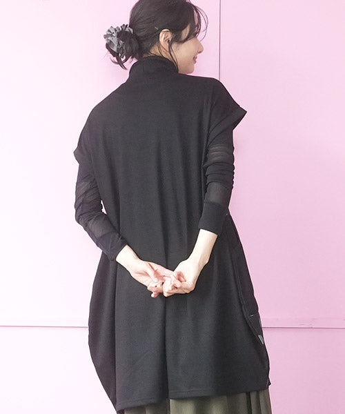 異素材ドット切替ハイネックバルーンチュニック 52-0185