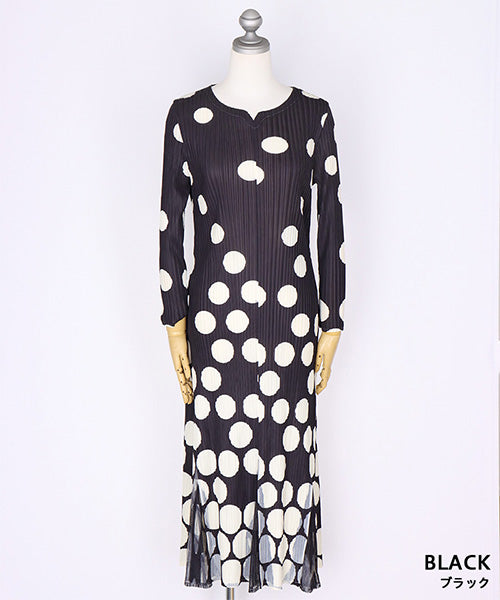 プリーツ加工ドット柄裾異素材切替7分袖ワンピース 91-0180