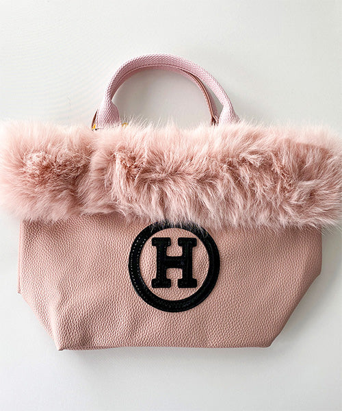 ファー付きHロゴトートバッグ AM607｜40代 50代 60代 大人の女性に向け