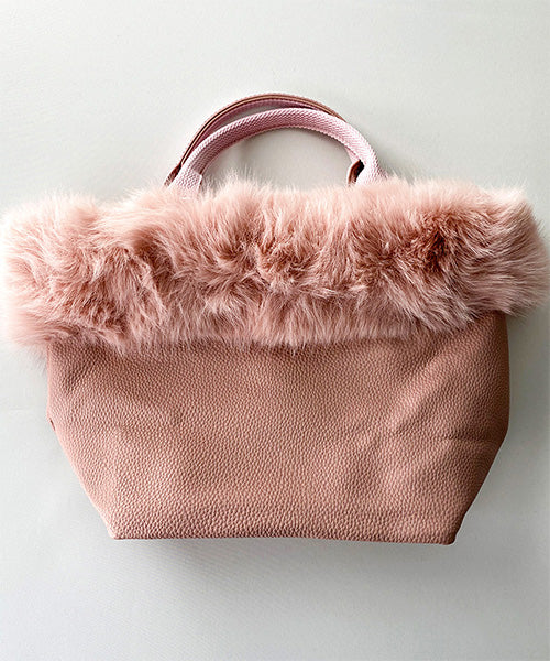 ファー付きHロゴトートバッグ AM607｜40代 50代 60代 大人の女性に向け